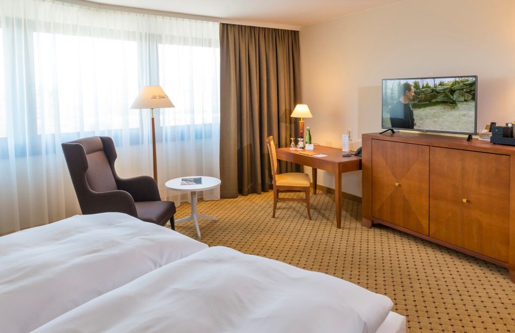 Hotel Ramada By Wyndham Graz Unterpremstaetten Exterior photo